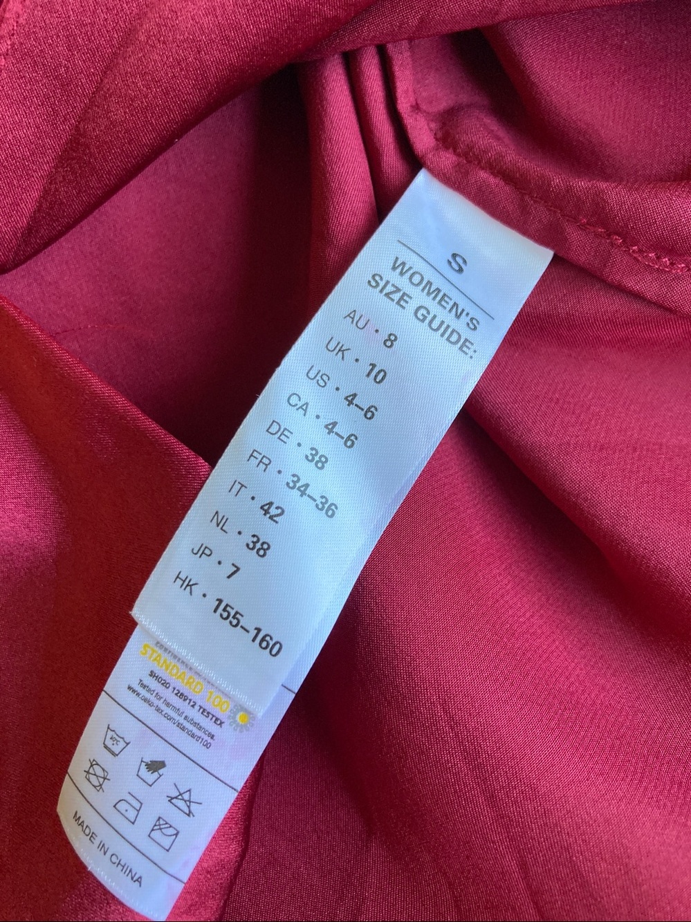 Lilysilk 22 Momme Mulberry Silk Pajama top Button Front Claret sz S *READ* - Picture 9 of 11